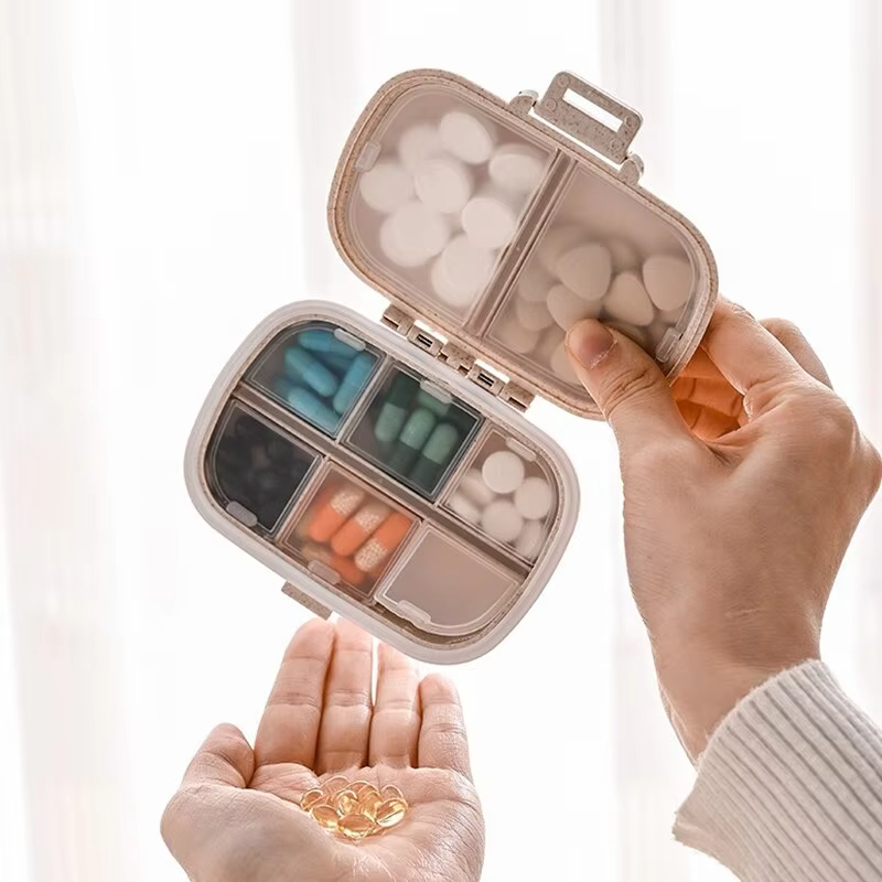 Tom and Jerry Portable Pills O - مراجعة Tablet Accessories Bag وسعره