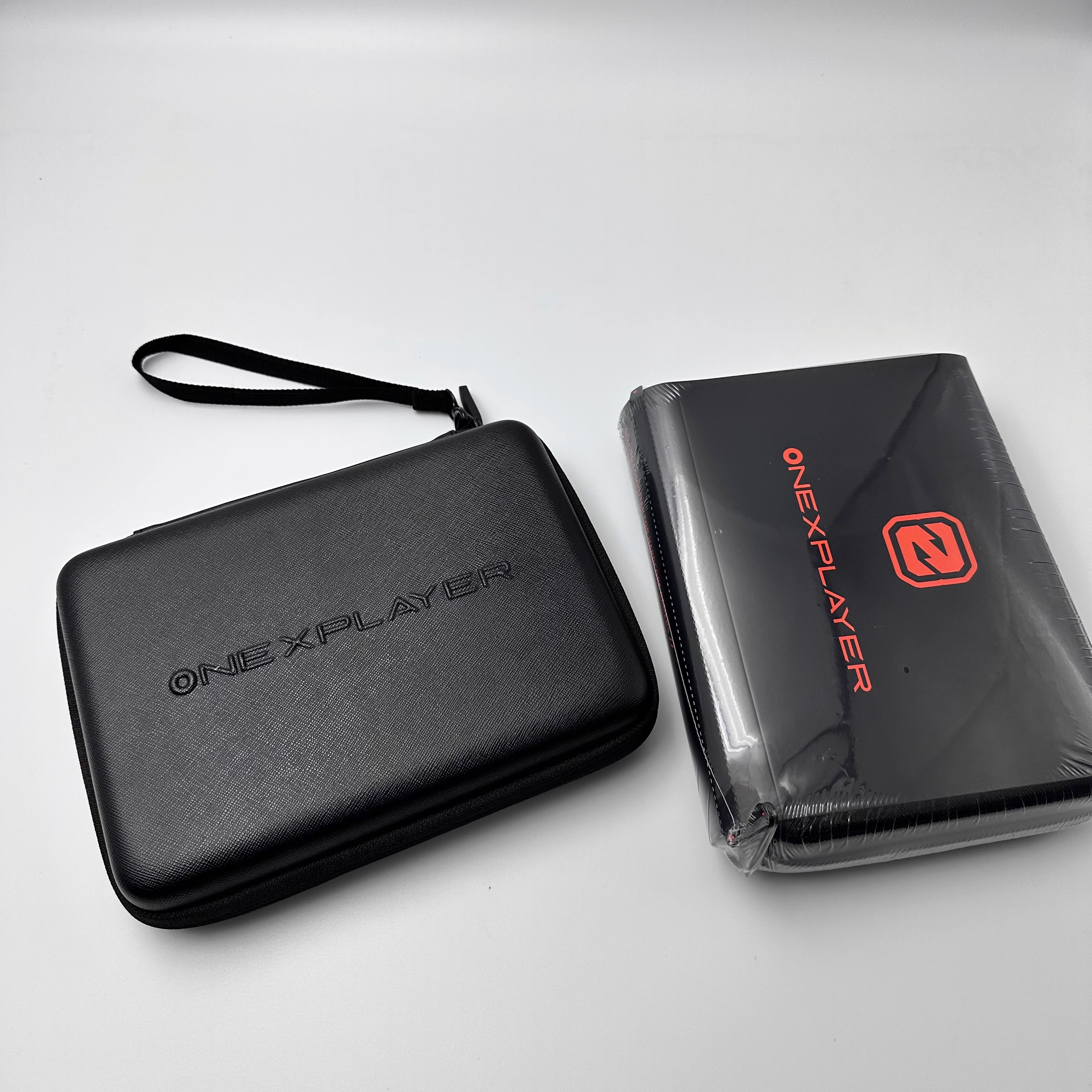 Onexplayer G1 Game Handheld Co - مراجعة Tablet Accessories Bag وسعره