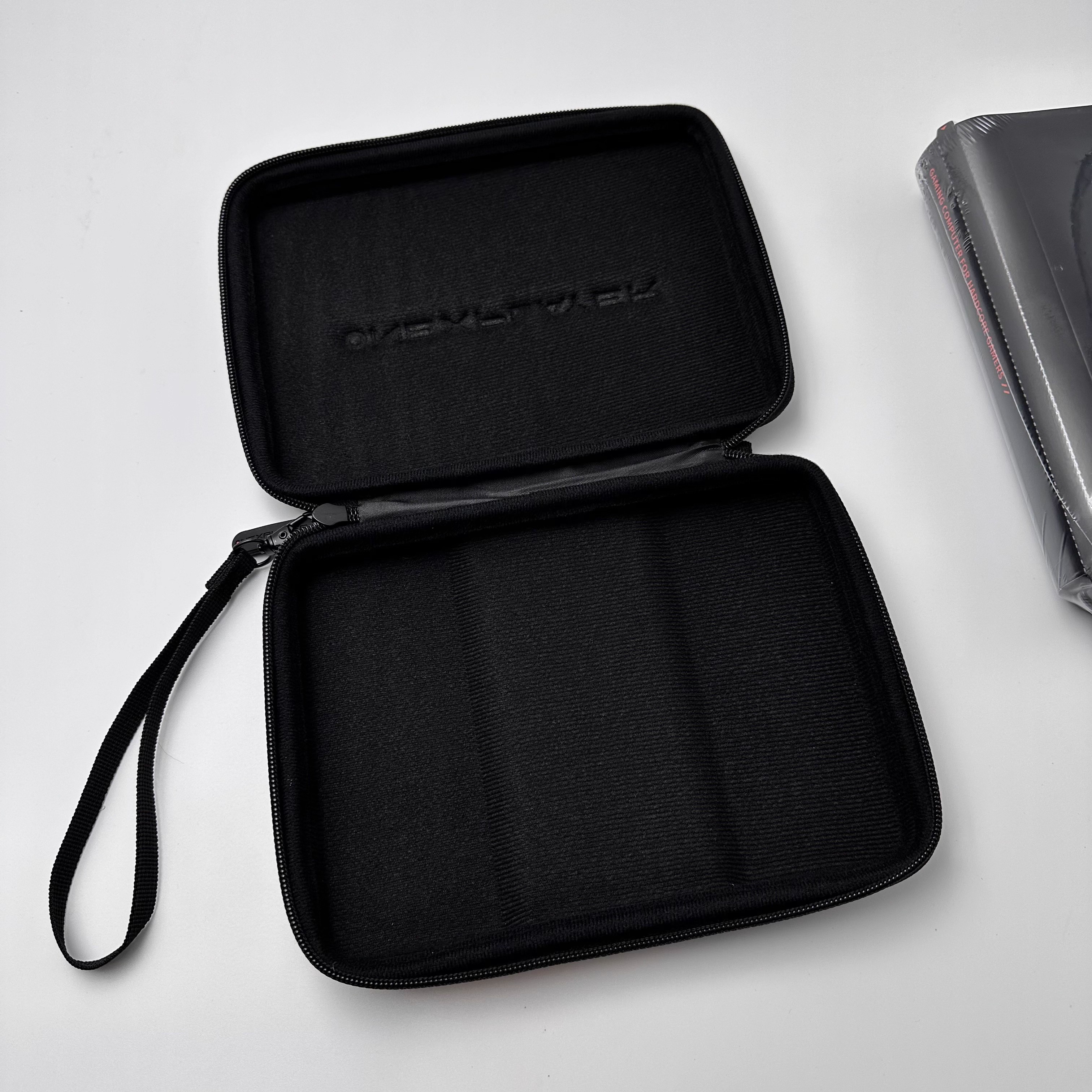 Onexplayer G1 Game Handheld Co - مراجعة Tablet Accessories Bag وسعره